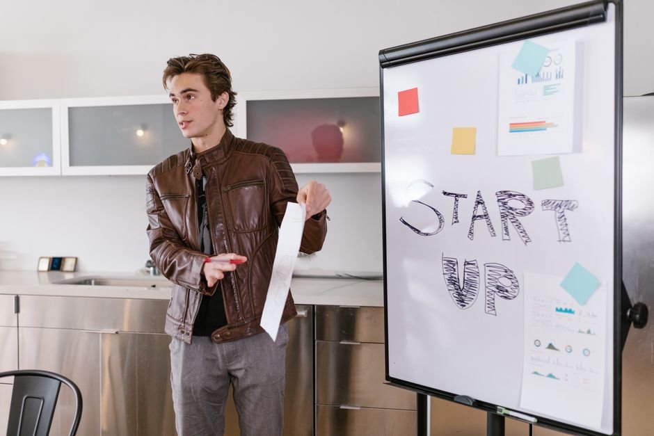 The Practical Guide to Building a Flexible Legal Consulting Career